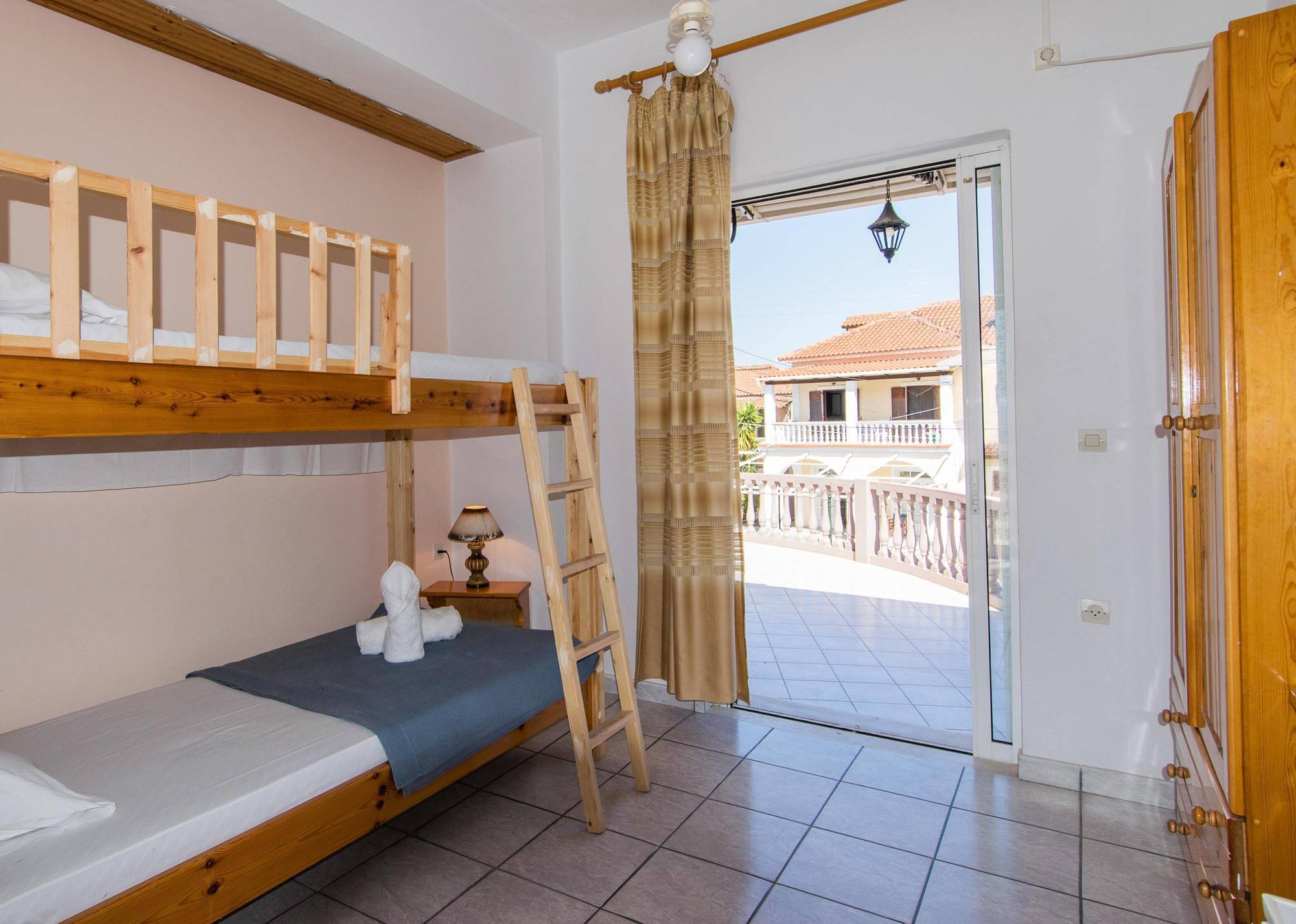 Aparthotel Zante Nest & 2*